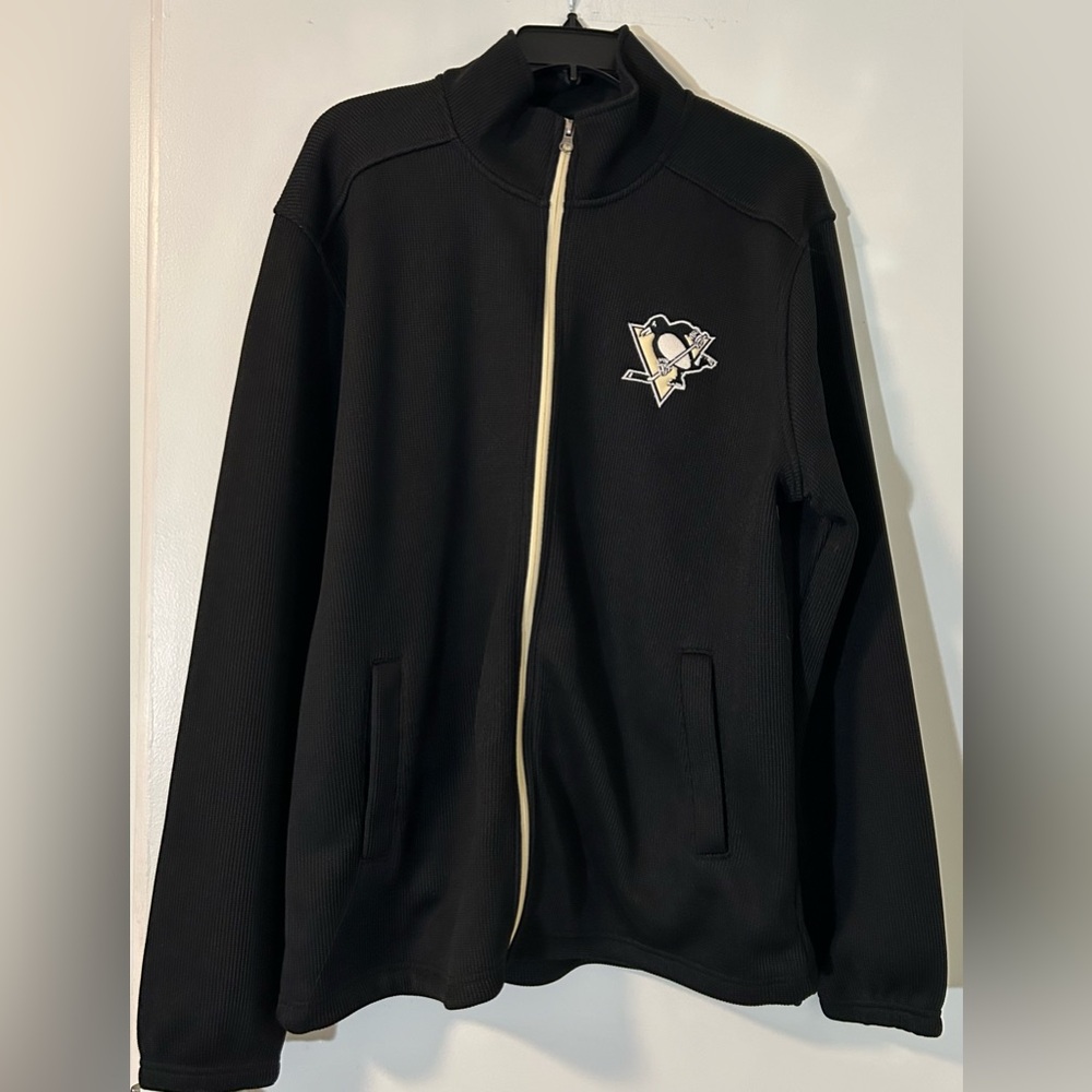 NHL Black and White Full-Zip Penguin’s Bomber Jacket